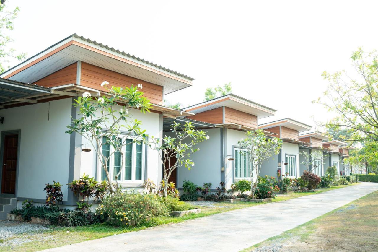 Lamphurai Riverside Resort And Spa ตราด ภายนอก รูปภาพ